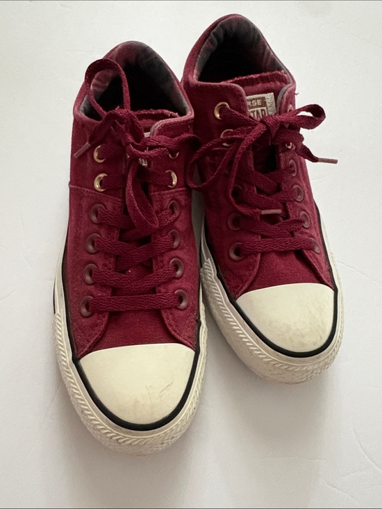 Converse Shoes - Converse chuck Taylor all star Madison women size  7